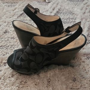 COACH Janet Wedges size 5.5